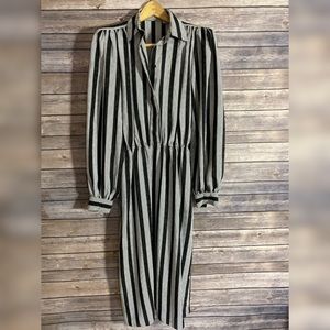 ✨Vintage Black & White Dress